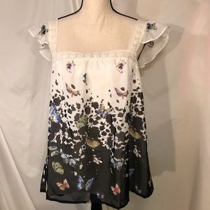 Pretty Butterfly Flutter Sleeve Blouse